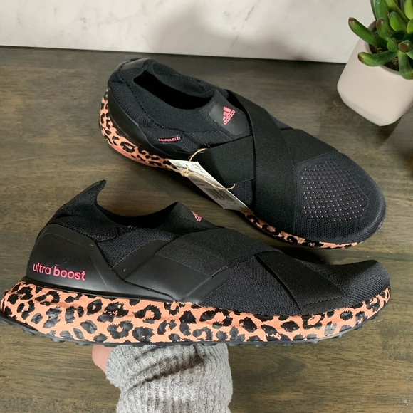 adidas UltraBOOST Slip-on Leopard Boost - Picture 5 of 6